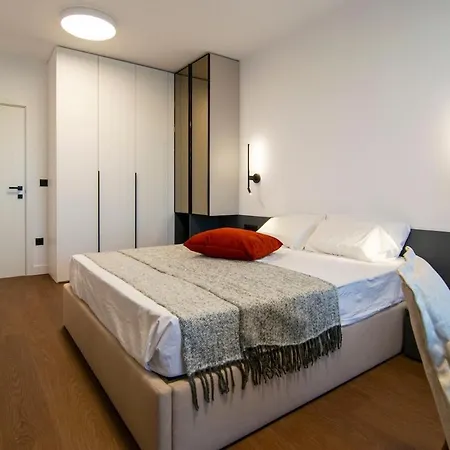 Apartment Alta - Brand New - Luxury - Parking - Wash&dry - Gas Heating *